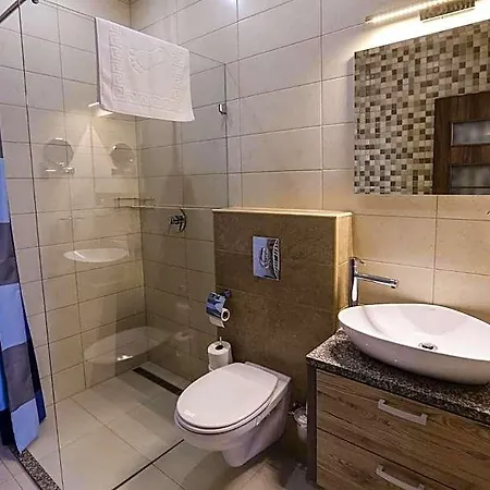 Bed & Breakfast Madison Village Kisvárda