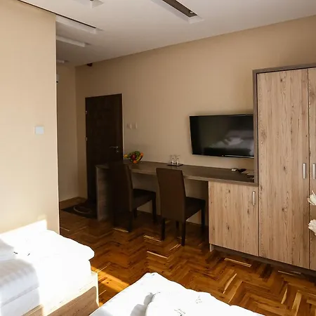 Madison Village Отель типа 