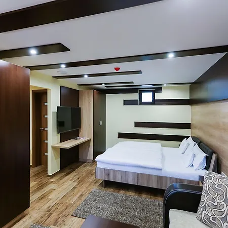 Madison Village Отель типа 