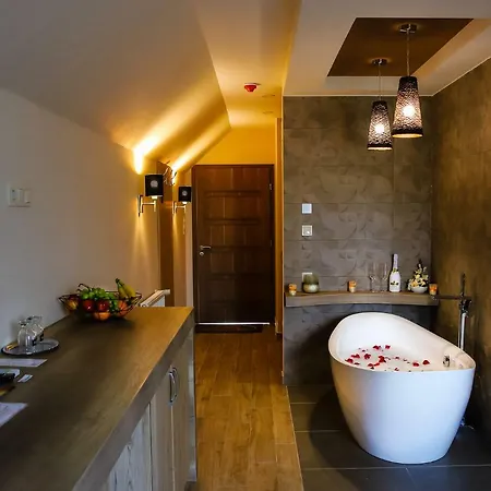 Madison Village Отель типа 