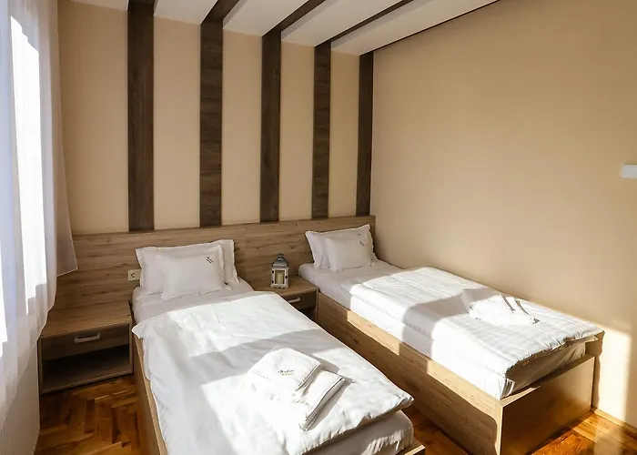 Madison Village Bed & Breakfast 4*