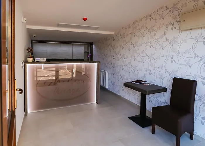Madison Village فندق مبيت وإفطار كيسفاردا