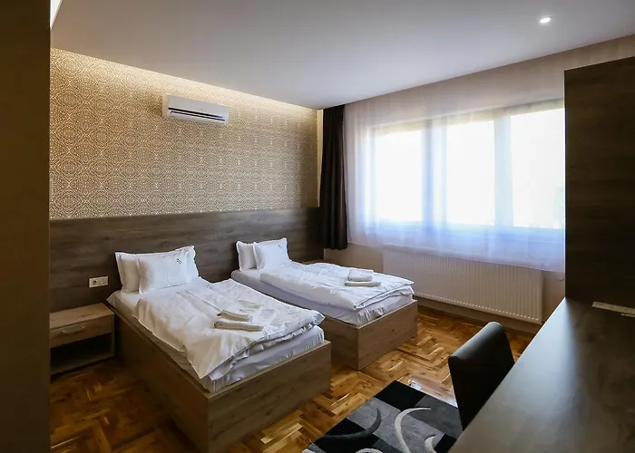 Madison Village Кишварда