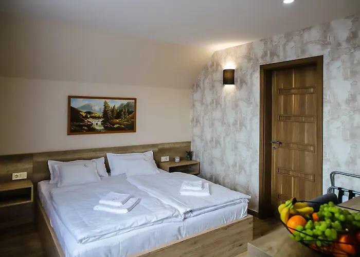 Bed & Breakfast Madison Village 4*