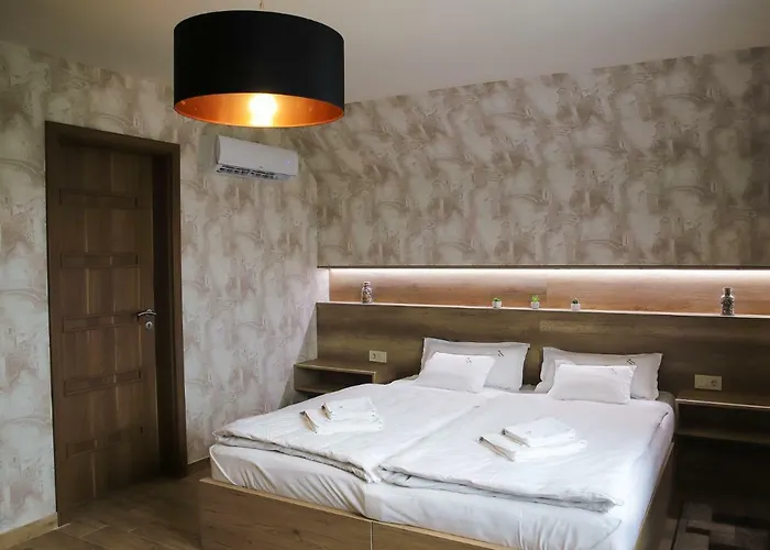 Madison Village 4*